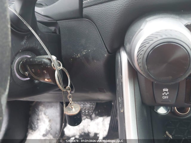 12513478 :رقم المزاد ، 2T3B1RFV4SC512731 vin ، 2025 Toyota Rav4 Le مزاد بيع
