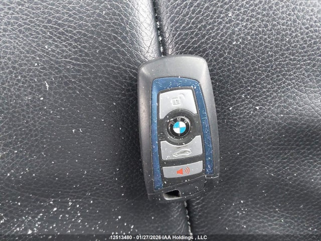 WBA8D9C57JA615169 BMW 330 XI