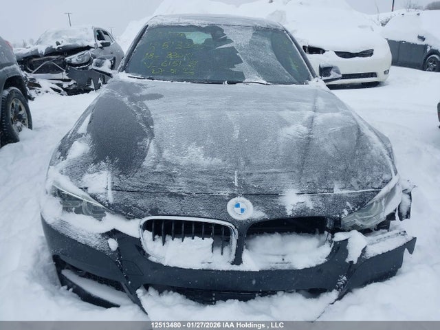 WBA8D9C57JA615169 BMW 330 XI