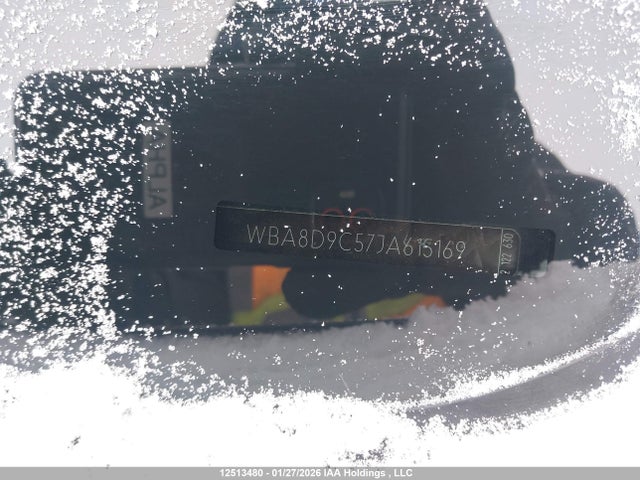 WBA8D9C57JA615169 BMW 330 XI