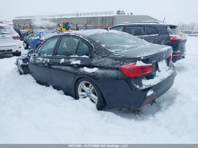 WBA8D9C57JA615169 BMW 330 XI