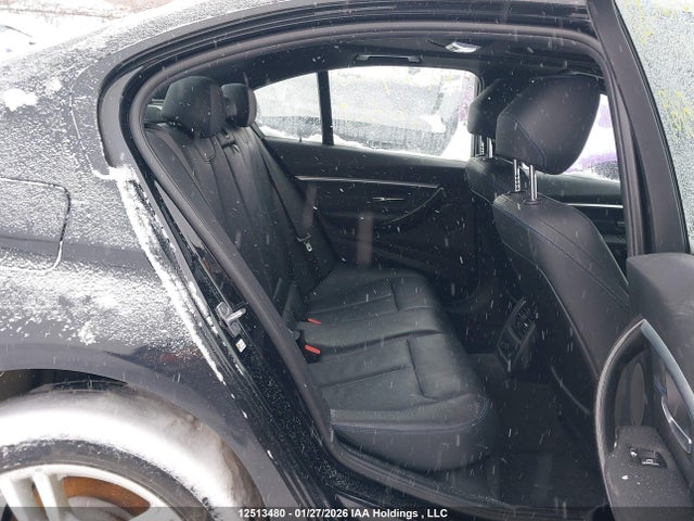 WBA8D9C57JA615169 BMW 330 XI