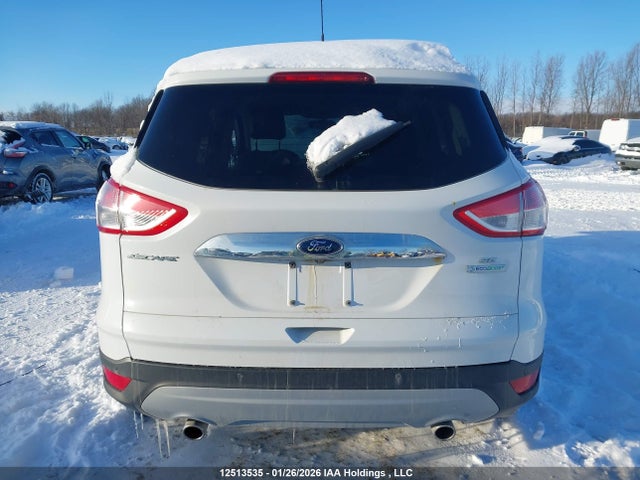 1FMCU0GX8FUC68862 Ford ESCAPE SE
