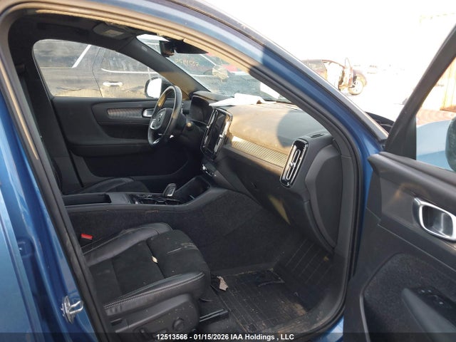 YV4162UM9M2544354 Volvo Xc40 T5 R-design