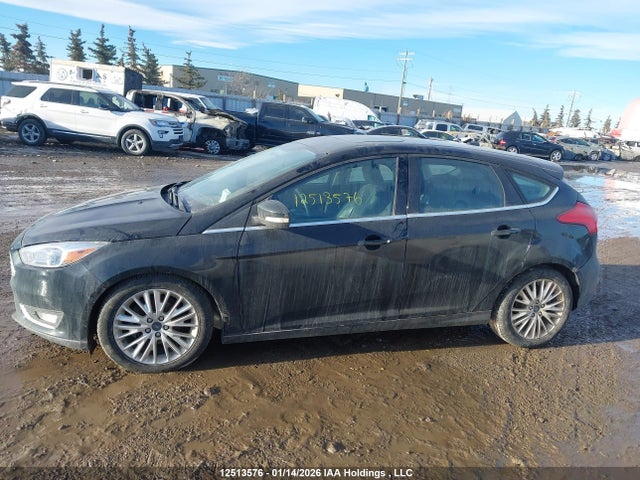 1FADP3N23JL290149 Ford Focus Titanium