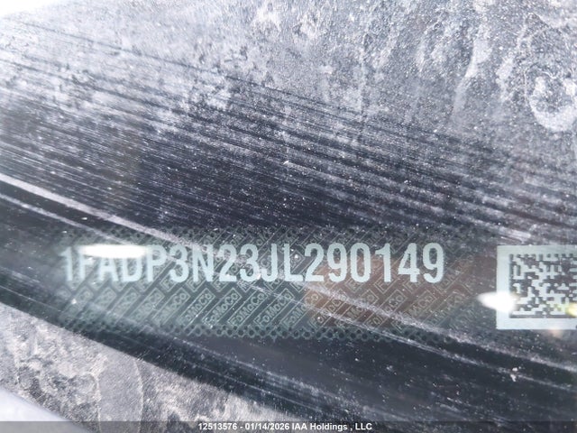 1FADP3N23JL290149 Ford Focus Titanium