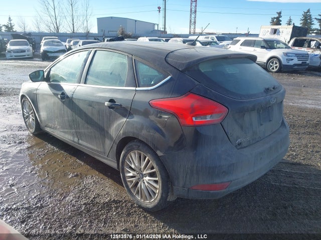 1FADP3N23JL290149 Ford Focus Titanium