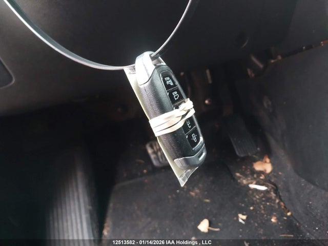 KMHLM4AG6NU310489 Hyundai Elantra Preferred Ivt With Sun And Tech Package