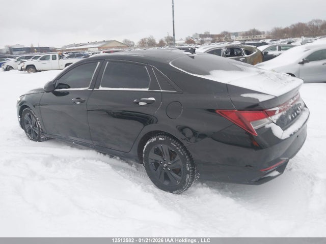 KMHLM4AG6NU310489 Hyundai Elantra Preferred Ivt With Sun And Tech Package