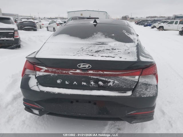 KMHLM4AG6NU310489 Hyundai Elantra Preferred Ivt With Sun And Tech Package