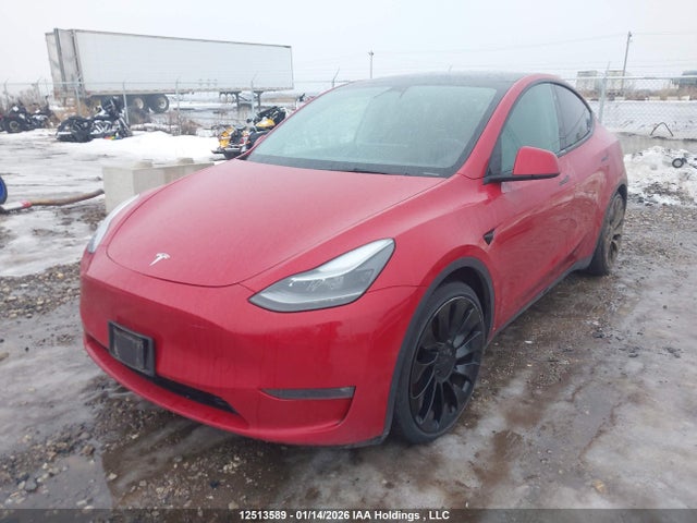 7SAYGDEF0NF326394 Tesla Model Y Performance