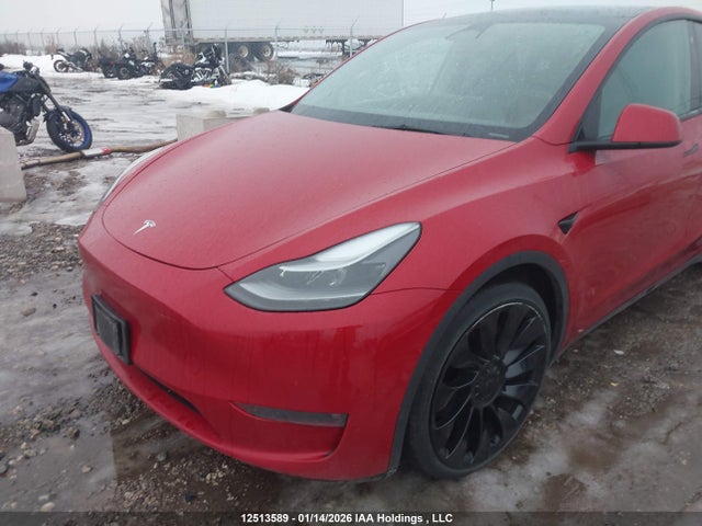7SAYGDEF0NF326394 Tesla Model Y Performance