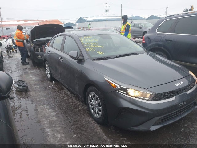 3KPF24AD5NE483481 KIA FORTE LX