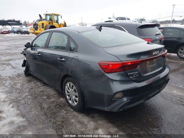 3KPF24AD5NE483481 KIA FORTE LX