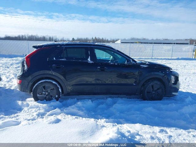 KNDCR3L16P5050908 KIA Niro Wind