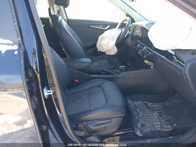 KNDCR3L16P5050908 KIA Niro Wind