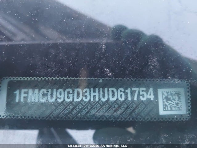 1FMCU9GD3HUD61754 Ford ESCAPE SE