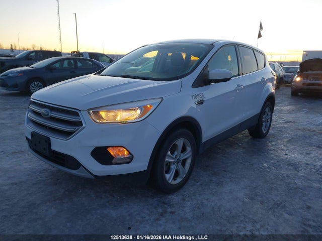 1FMCU9GD3HUD61754 Ford ESCAPE SE
