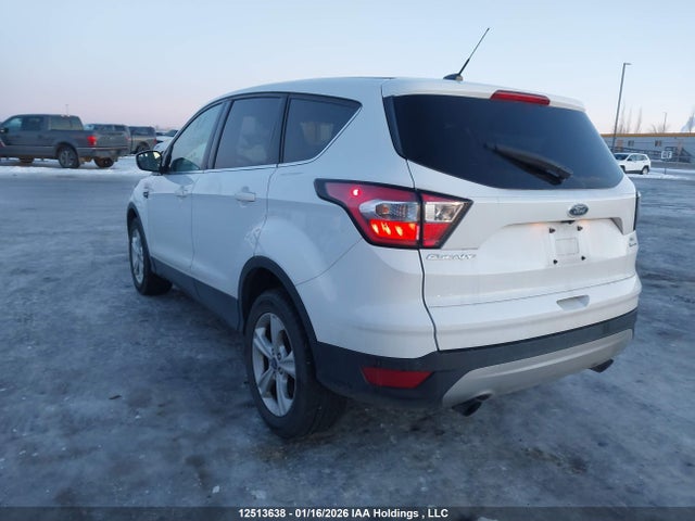 1FMCU9GD3HUD61754 Ford ESCAPE SE
