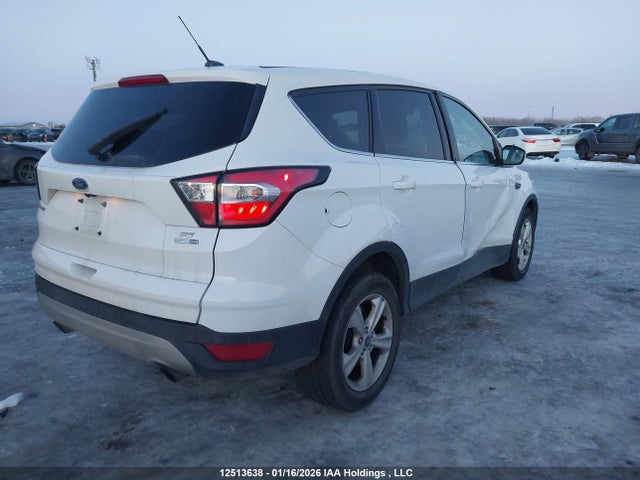 1FMCU9GD3HUD61754 Ford ESCAPE SE