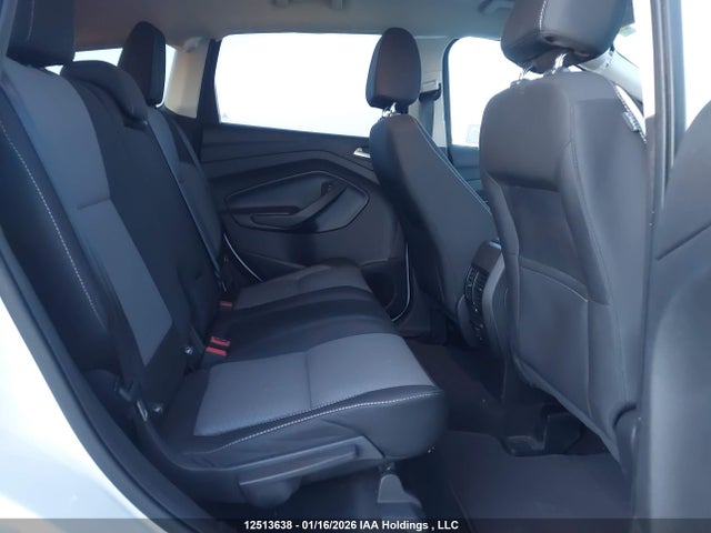1FMCU9GD3HUD61754 Ford ESCAPE SE