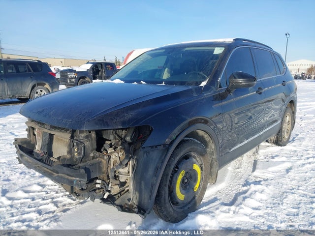 3VV2B7AXXJM052369 Volkswagen Tiguan Comfortline