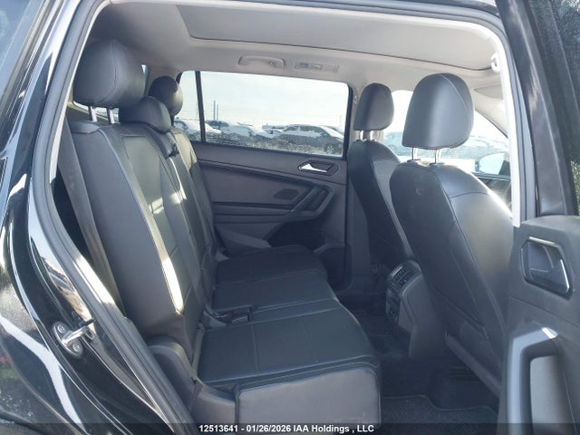 3VV2B7AXXJM052369 Volkswagen Tiguan Comfortline