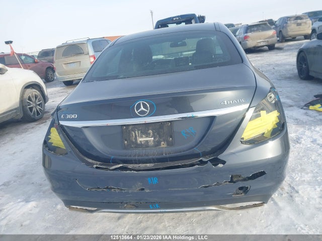 55SWF4KB9GU109405 Mercedes-Benz C 300 4matic