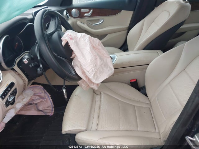 55SWF4KBXGU163876 Mercedes-Benz C 300 4matic