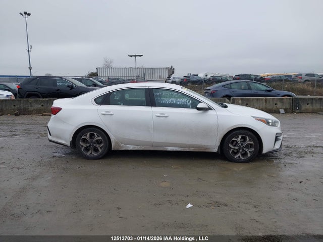 3KPF54AD6ME390457 KIA FORTE EX