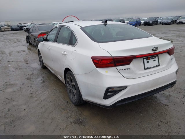 3KPF54AD6ME390457 KIA FORTE EX