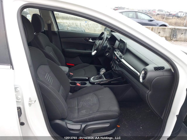 3KPF54AD6ME390457 KIA FORTE EX
