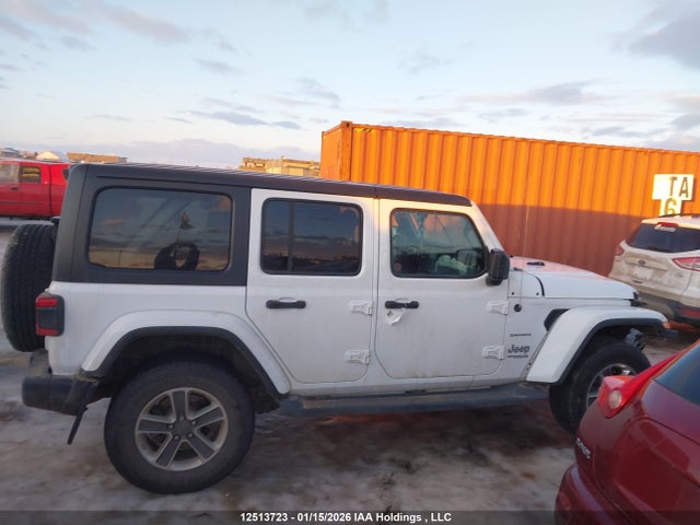 1C4HJXEG8KW608833 Jeep Wrangler Unlimited Sahara