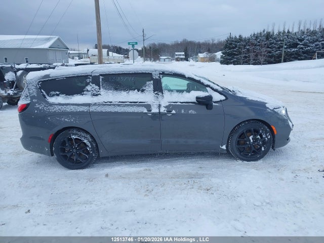 2C4RC1GG7SR603740 Chrysler Pacifica Limited