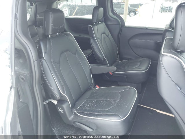 2C4RC1GG7SR603740 Chrysler Pacifica Limited