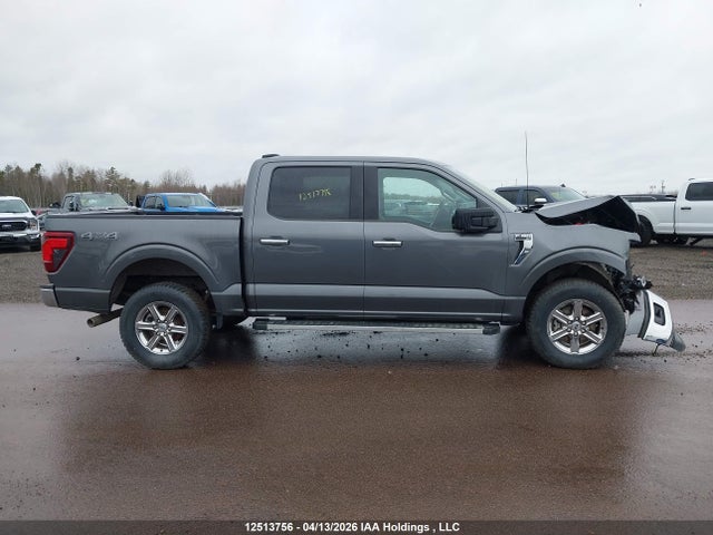 1FTFW3L55RKE29329 Ford F150 Xlt