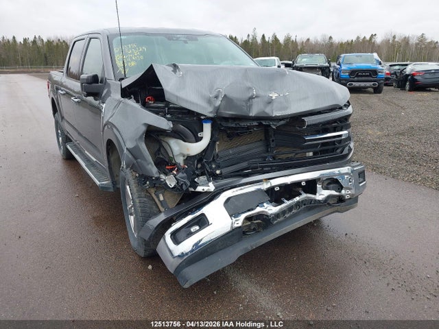 1FTFW3L55RKE29329 Ford F150 Xlt