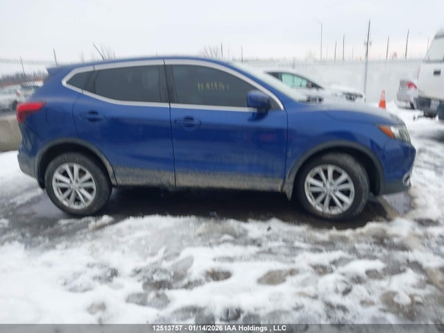 12513757 :رقم المزاد ، JN1BJ1CP7JW193401 vin ، 2018 Nissan Qashqai S/sv مزاد بيع