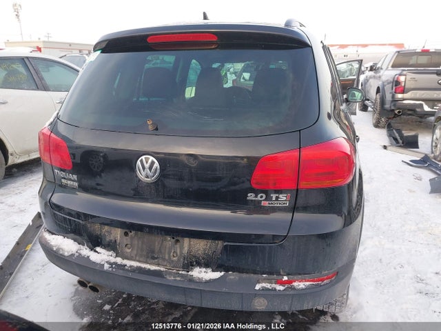 WVGNV7AX2HW507286 Volkswagen Tiguan