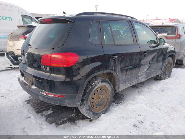 WVGNV7AX2HW507286 Volkswagen Tiguan