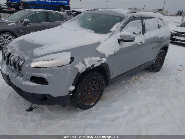 1C4PJLCB7FW611384 Jeep Cherokee North