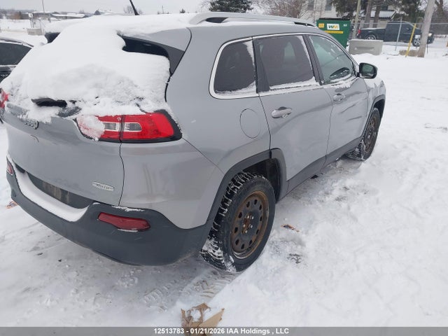 1C4PJLCB7FW611384 Jeep Cherokee North