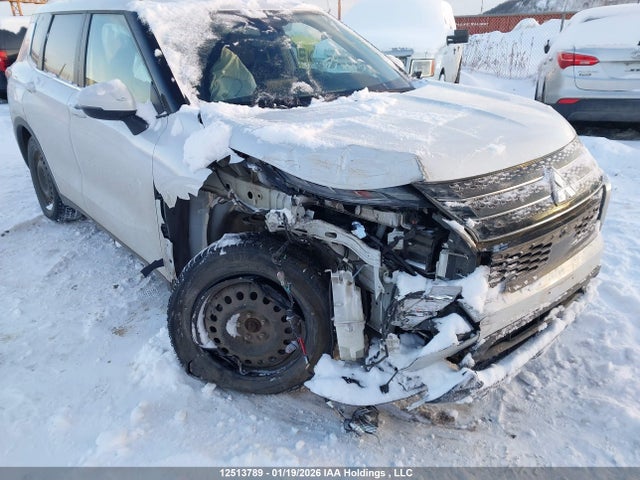JA4J4UA8XRZ614934 Mitsubishi Outlander