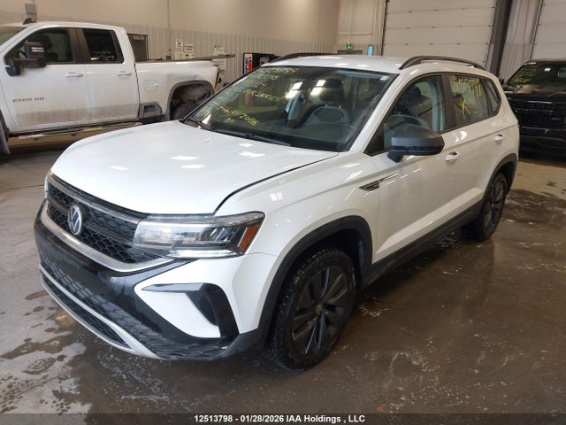 3VVCX7B24NM001514 Volkswagen TAOS S