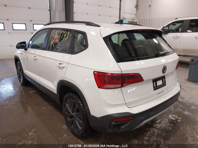 3VVCX7B24NM001514 Volkswagen TAOS S