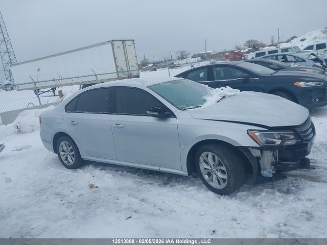 1VWAA7A36JC033908 Volkswagen Passat
