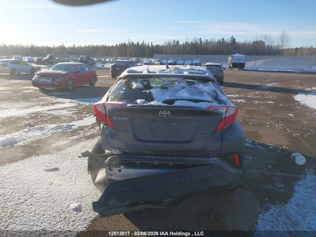 JTNKHMBX1M1107184 Toyota C-HR LE