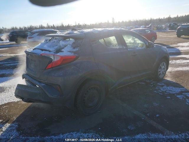JTNKHMBX1M1107184 Toyota C-HR LE