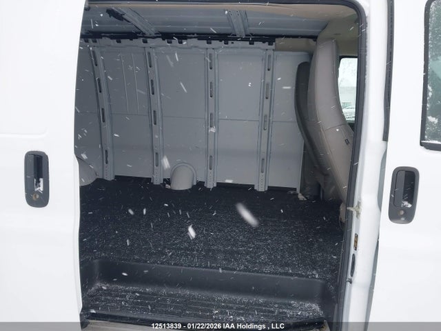 1GCWGBFP9R1257171 Chevrolet Express G2500