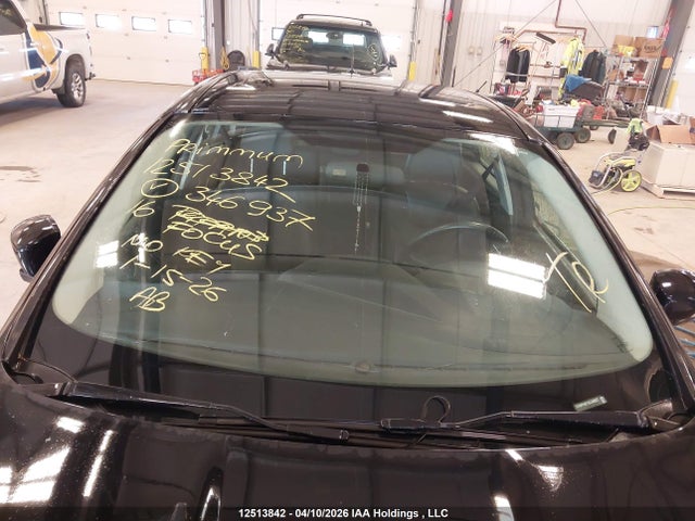 1FADP3N21GL346937 Ford Focus Titanium
